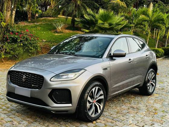 JAGUAR E-PACE 2.0 16V P250 FLEX R-DYNAMIC SE AWD AUTOMÁTICO JAGUAR E-PACE 2.0 16V P250 FLEX R-DYNAMIC SE AWD AUTOMÁTICO